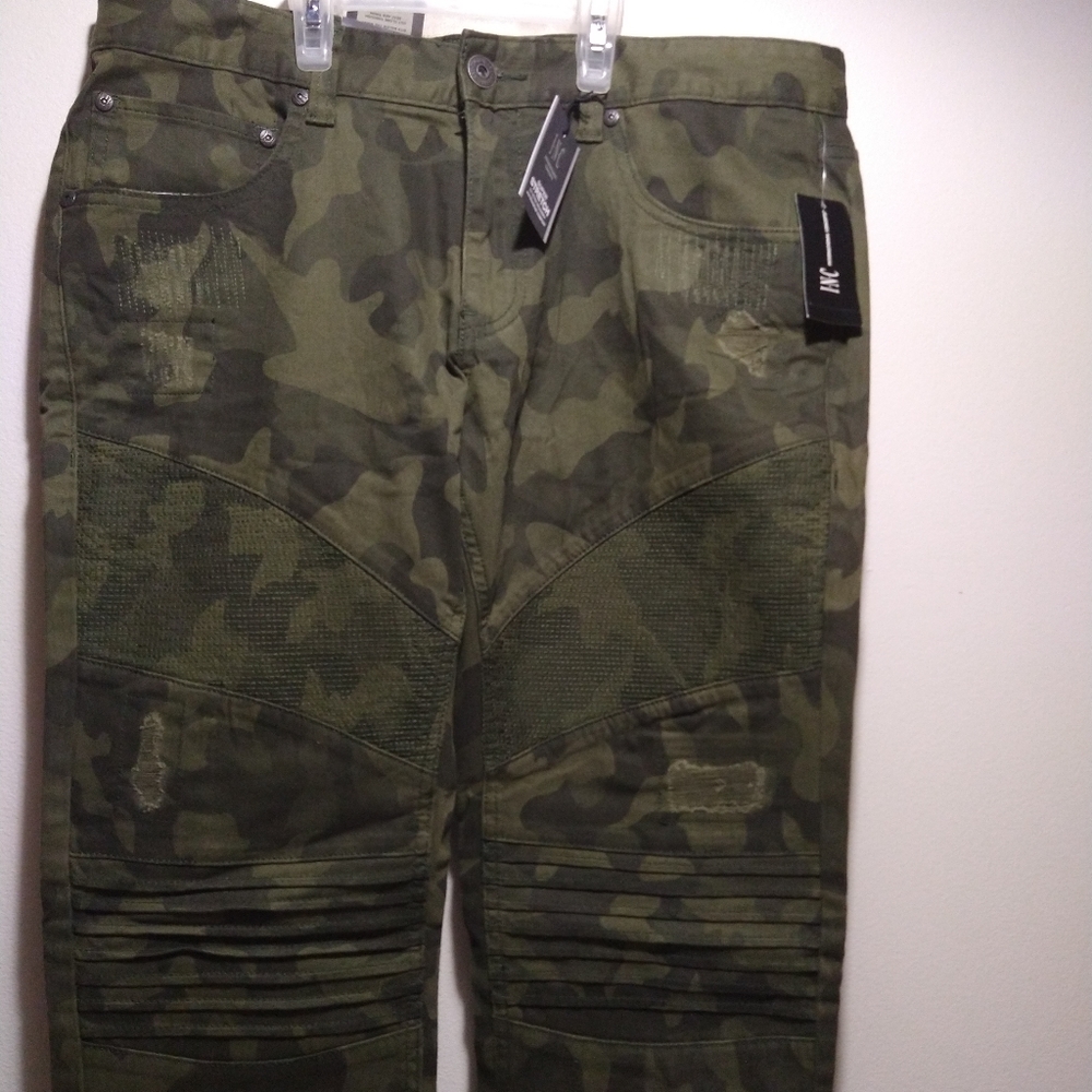 INC Berlin Slim Straight Camo Moto Jeans - Picture 15 of 16